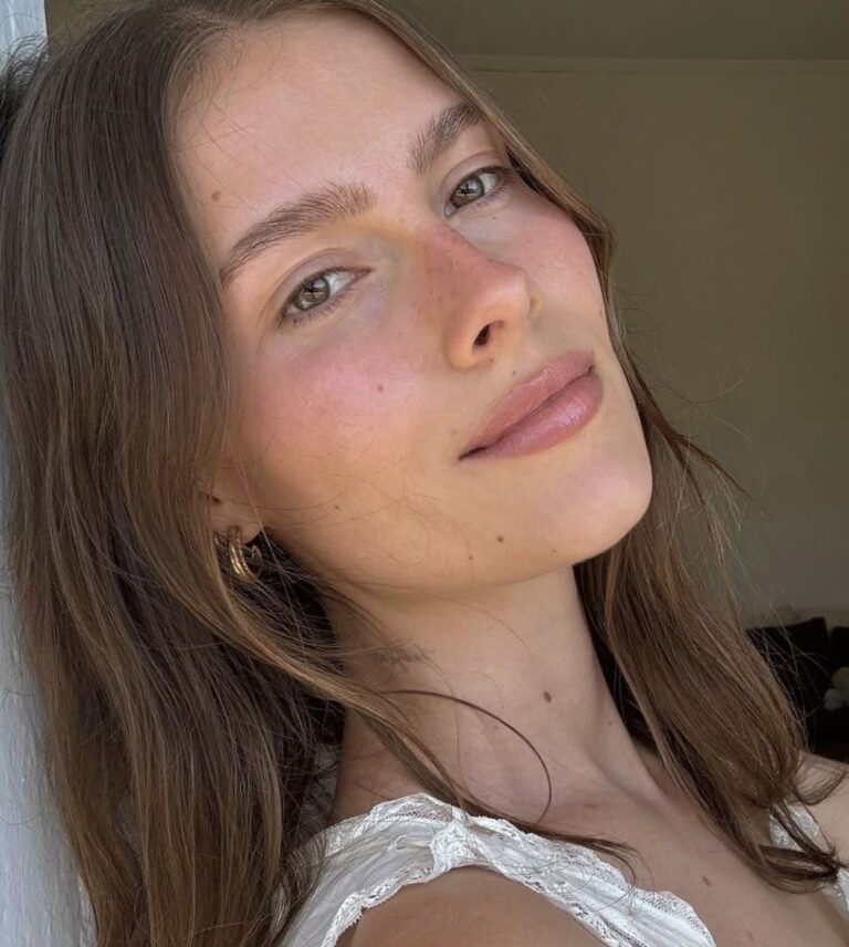 5-Step Skin Longevity Routine for Your 20s [2026]
