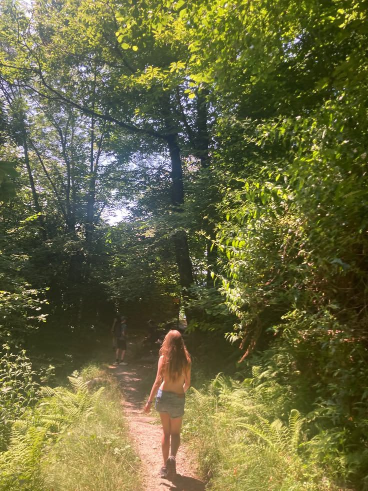 The Mindful Walking Routine That Replaced My Hot Girl Walk