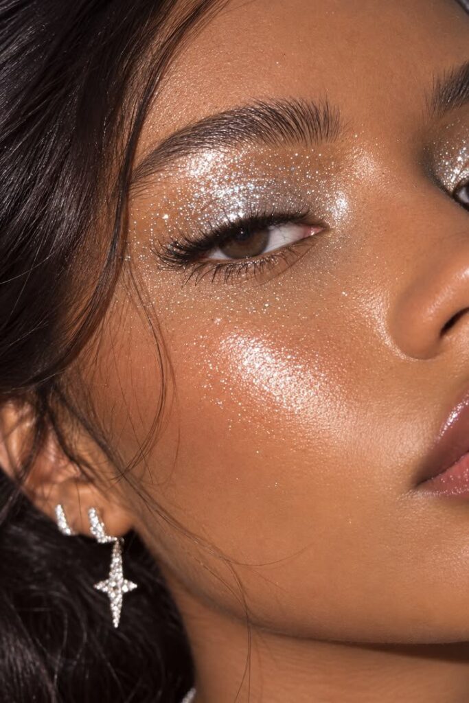 7 Holiday Party Makeup Looks That Last All Night