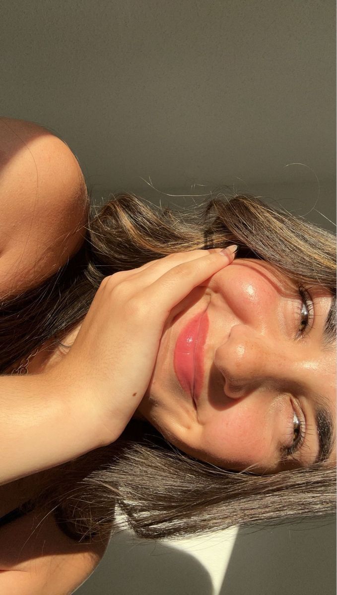 liquid microneedling at home skincare Liquid Microneedling at Home: Is It Worth the Hype? ugc lifestyle photo 2