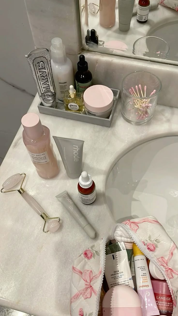 face cleanser aesthetic